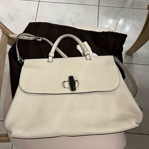 New Gucci Daily Handle bag